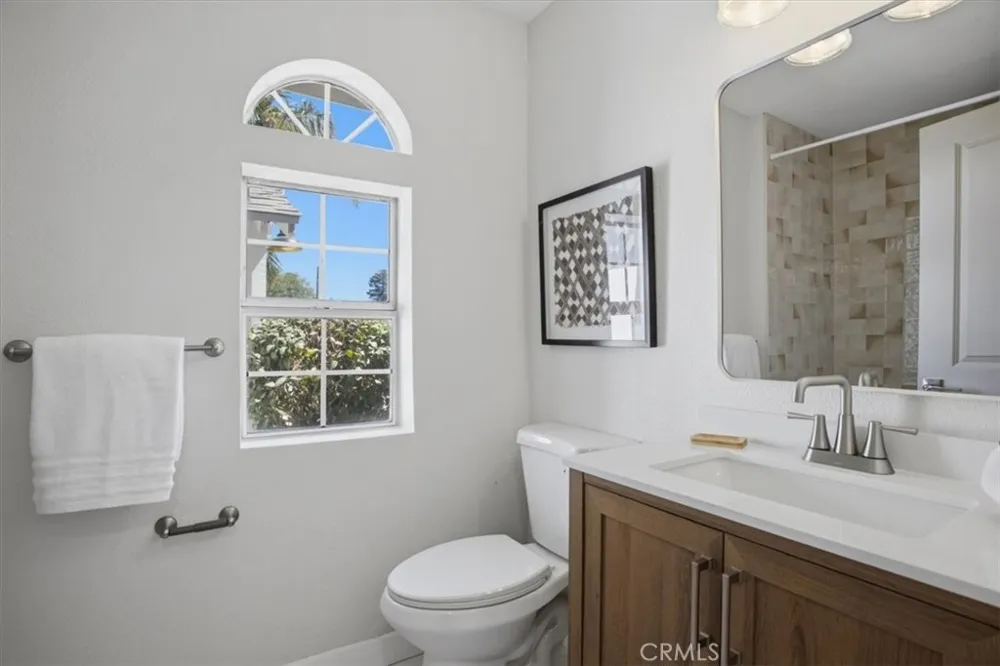 15852 Bryant Street North Hills, CA 91343