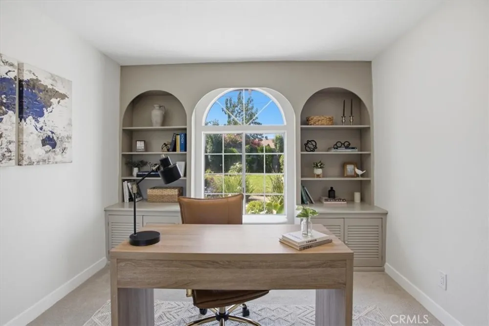 15852 Bryant Street North Hills, CA 91343
