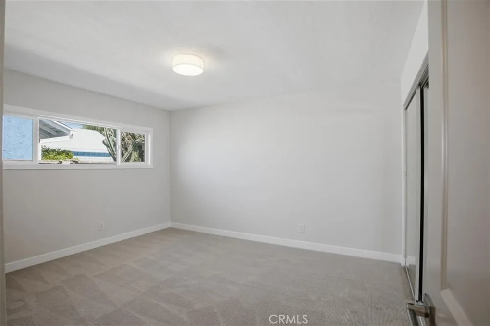 15852 Bryant Street North Hills, CA 91343