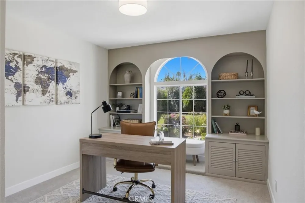15852 Bryant Street North Hills, CA 91343