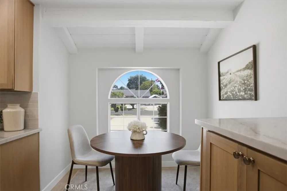 15852 Bryant Street North Hills, CA 91343