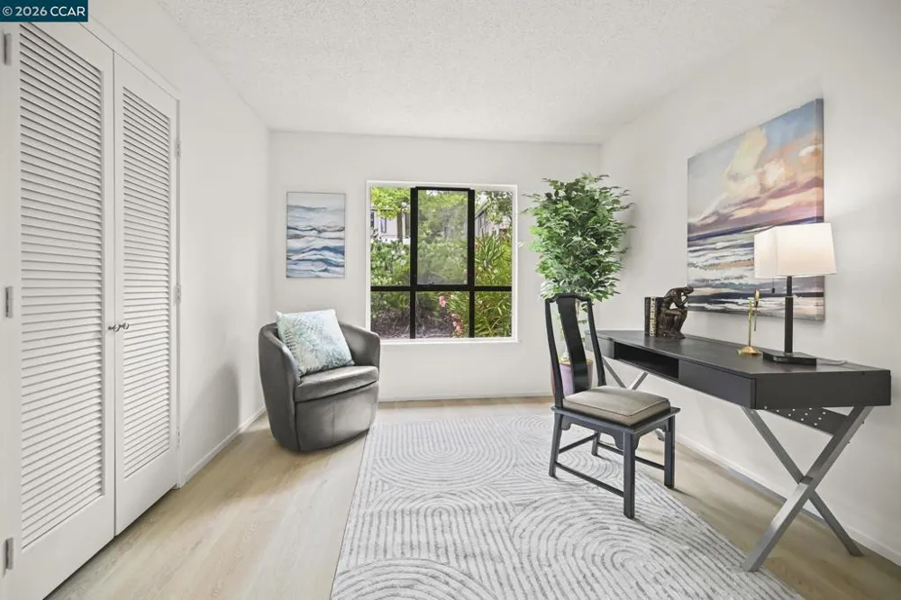 1525 Canyonwood Ct #3 Walnut Creek, CA 94595