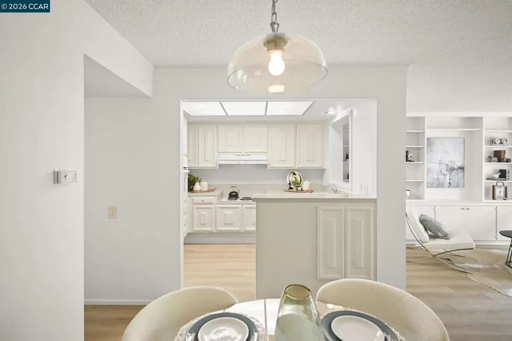 1525 Canyonwood Ct #3 Walnut Creek, CA 94595