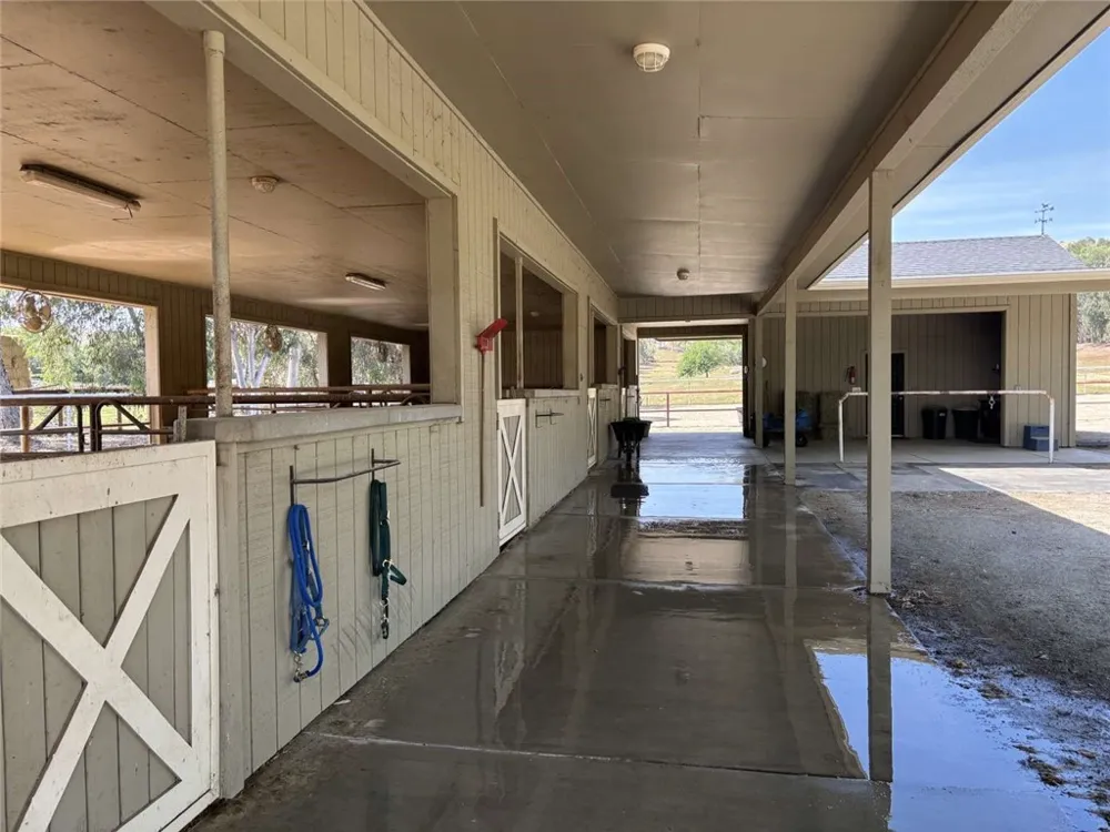 31255 Palm Drive Exeter, CA 93221
