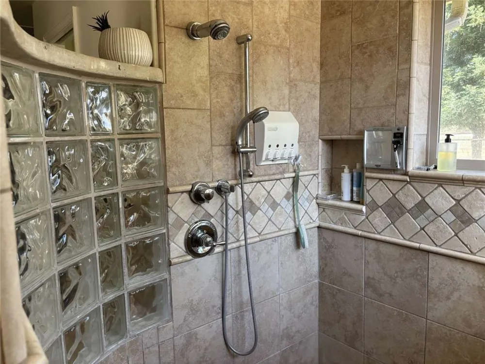 31255 Palm Drive Exeter, CA 93221