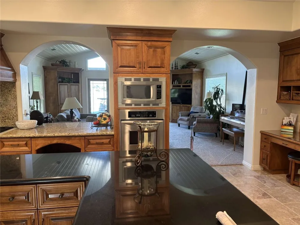 31255 Palm Drive Exeter, CA 93221