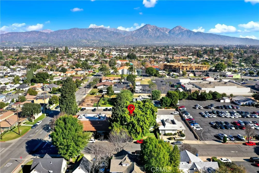 291 W Artesia Pomona, CA 91768