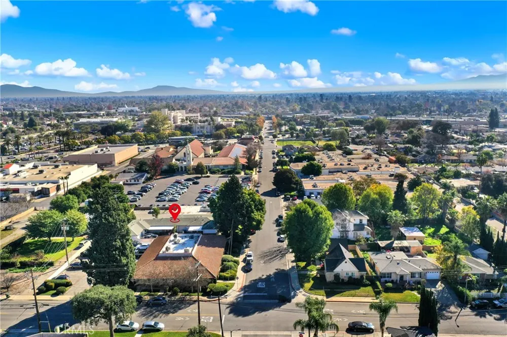 291 W Artesia Pomona, CA 91768