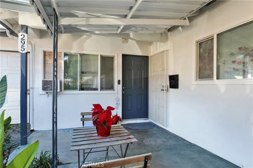 291 W Artesia Pomona, CA 91768