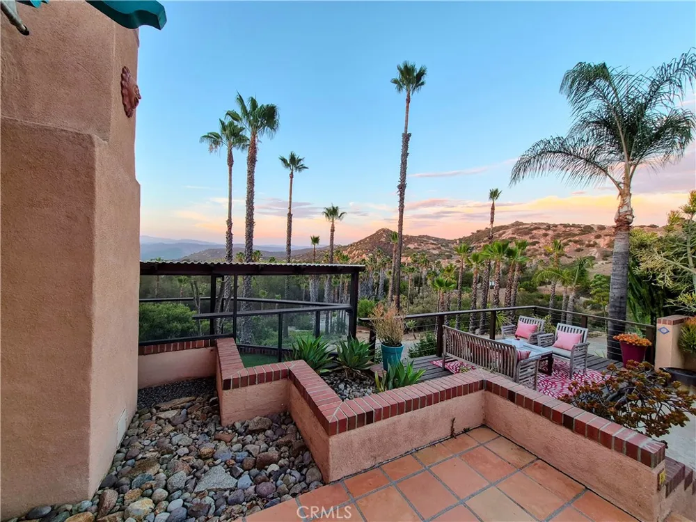 16211 Highland Valley Road Ramona, CA 92065
