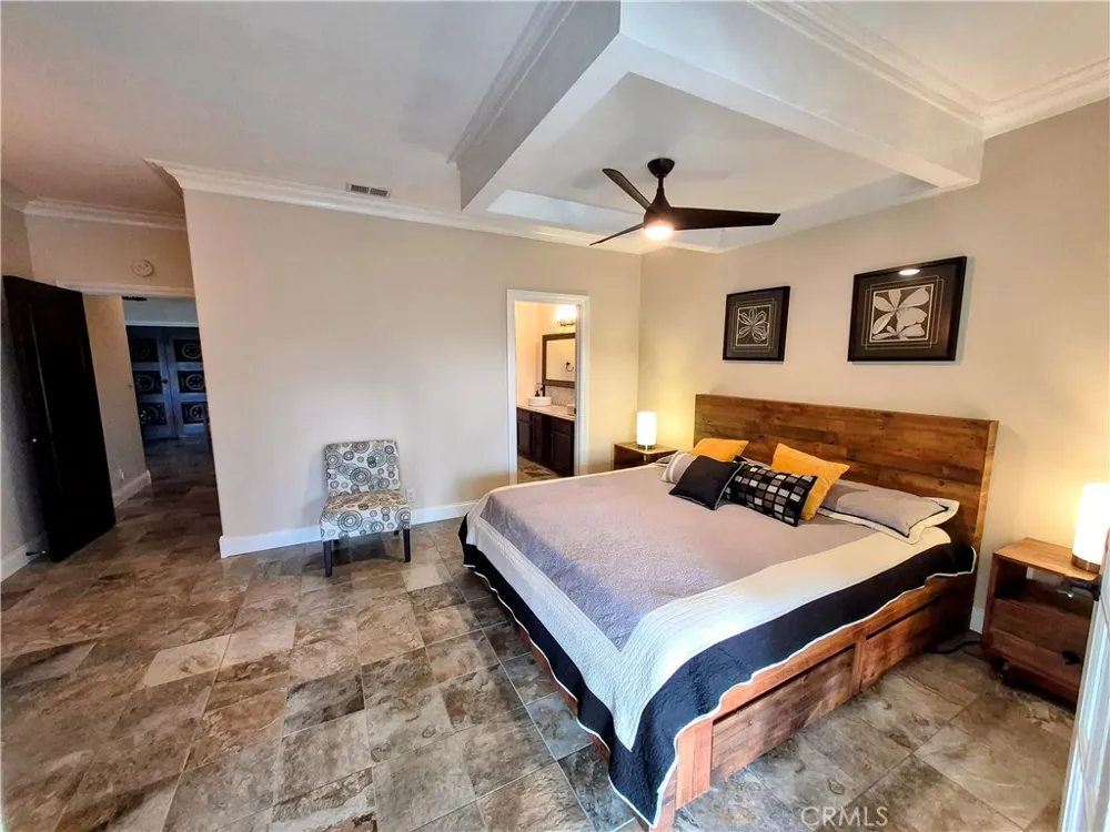 16211 Highland Valley Road Ramona, CA 92065