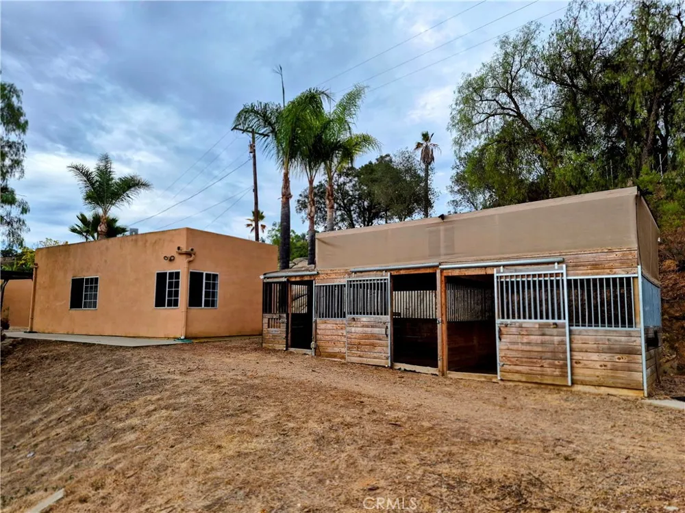 16211 Highland Valley Road Ramona, CA 92065