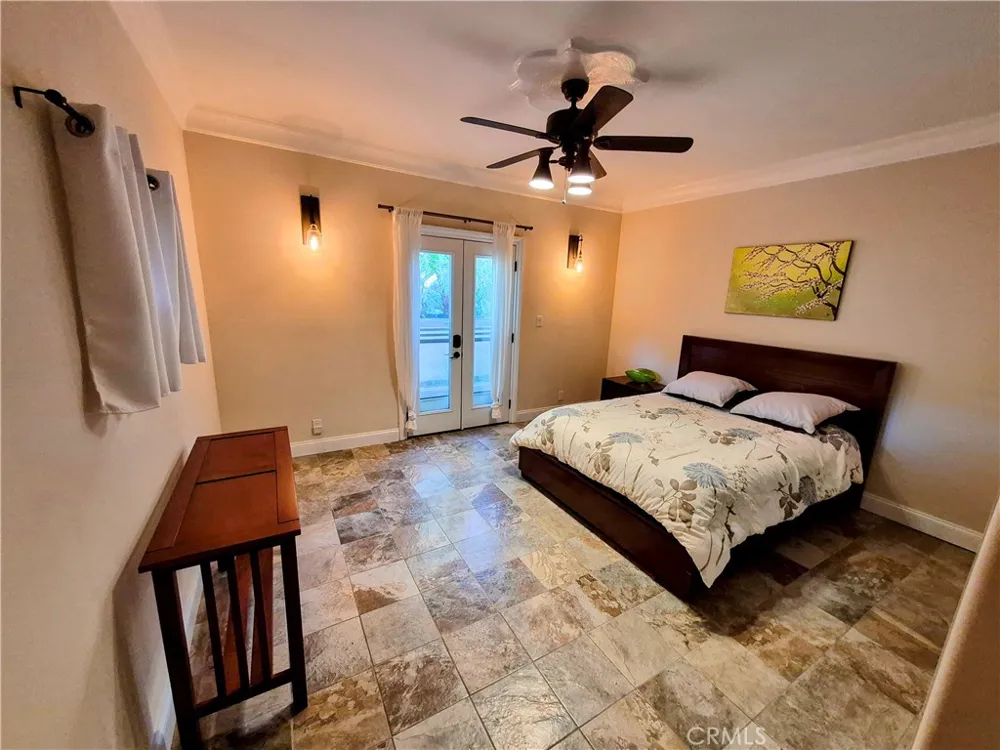 16211 Highland Valley Road Ramona, CA 92065