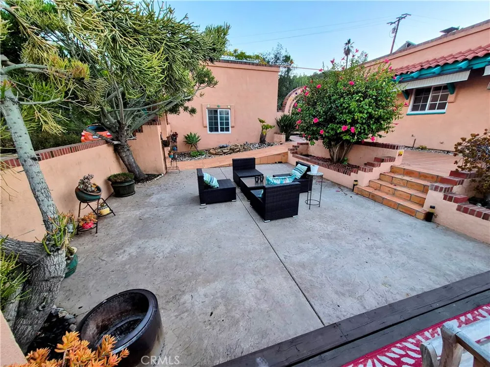 16211 Highland Valley Road Ramona, CA 92065