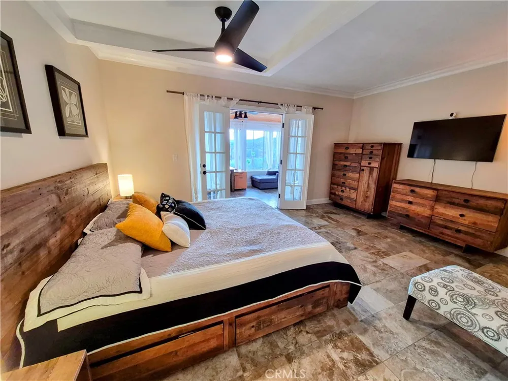16211 Highland Valley Road Ramona, CA 92065