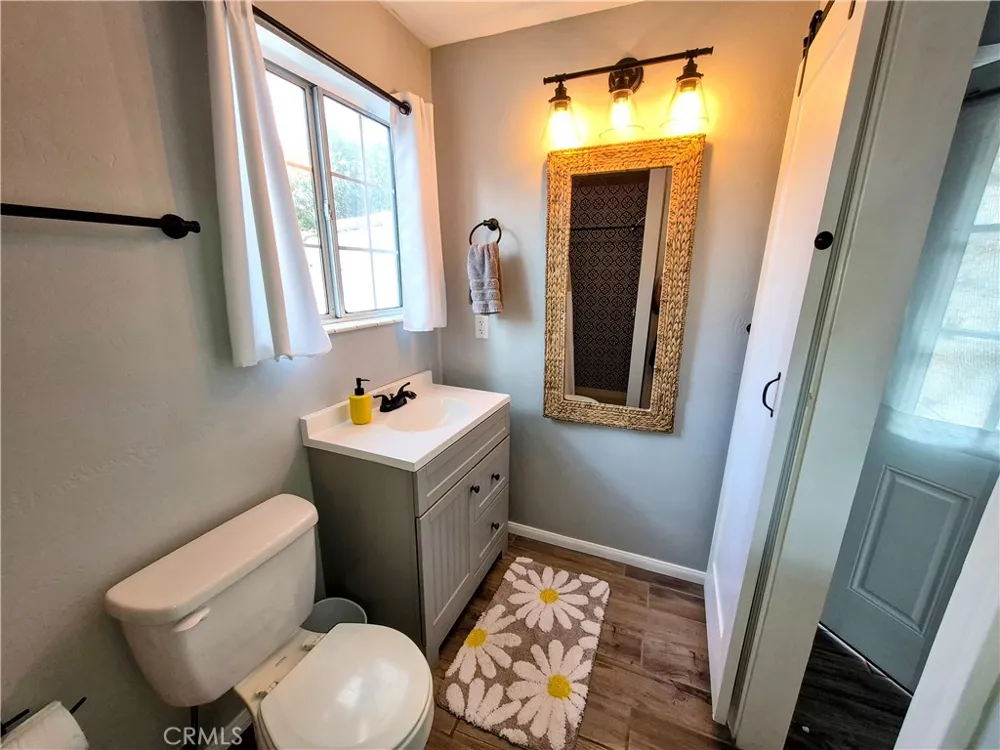 16211 Highland Valley Road Ramona, CA 92065