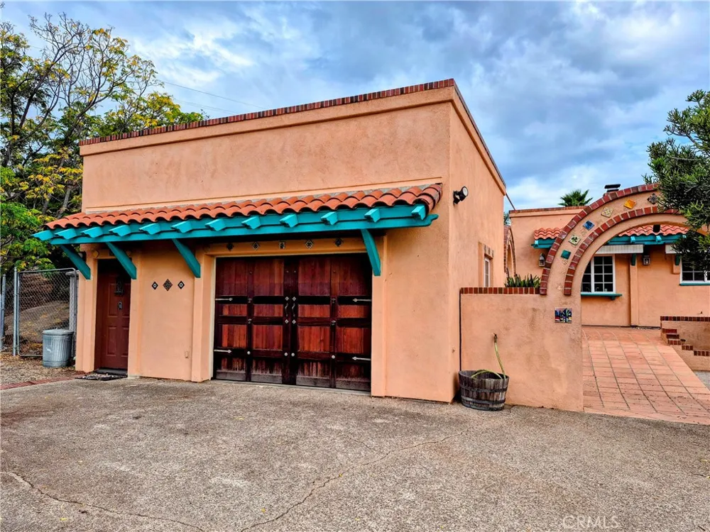 16211 Highland Valley Road Ramona, CA 92065