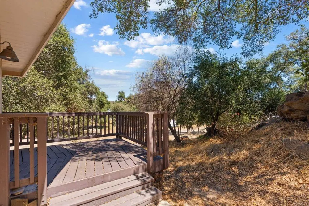 4722 PARK LN Alpine, CA 91901