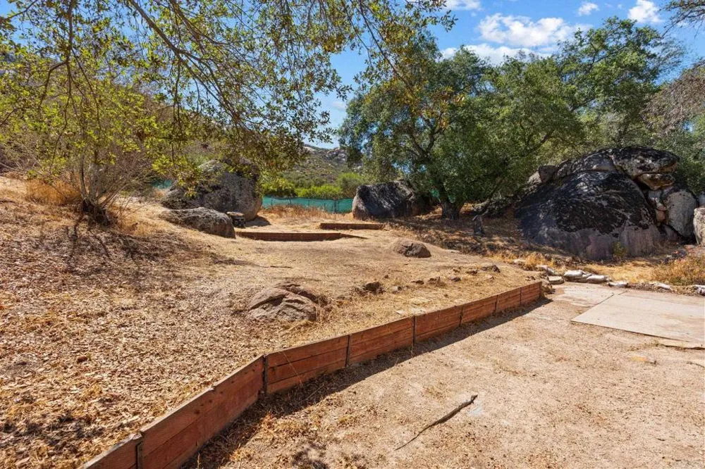 4722 PARK LN Alpine, CA 91901