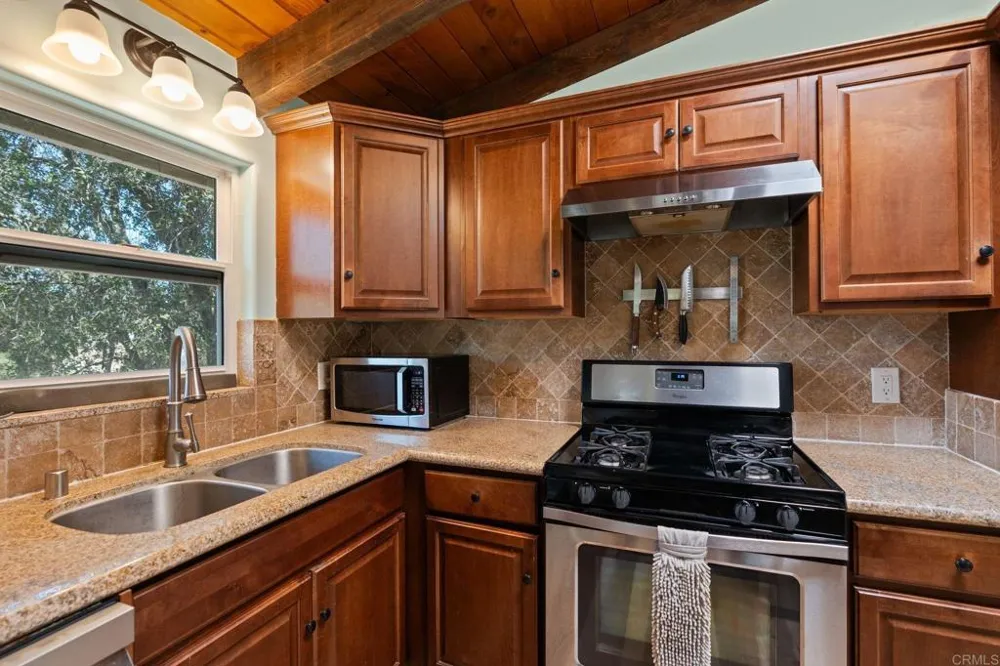 4722 PARK LN Alpine, CA 91901