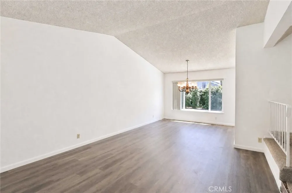 1110 Burns Avenue Santa Ana, CA 92707