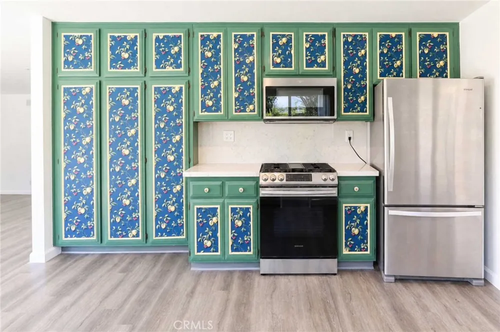 1110 Burns Avenue Santa Ana, CA 92707