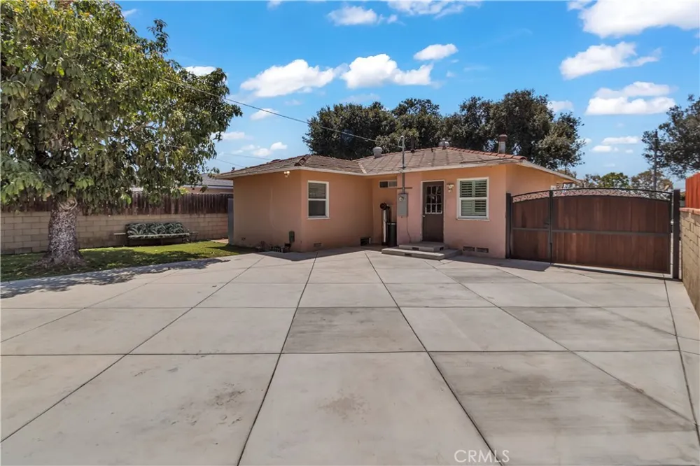 10432 Memphis Avenue Whittier, CA 90604