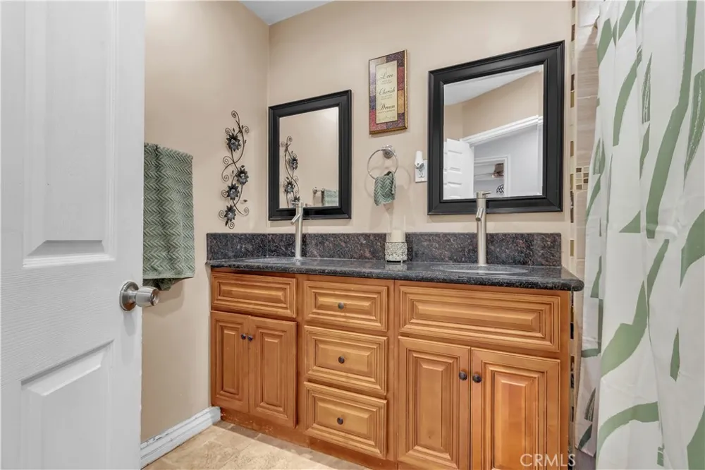 10432 Memphis Avenue Whittier, CA 90604
