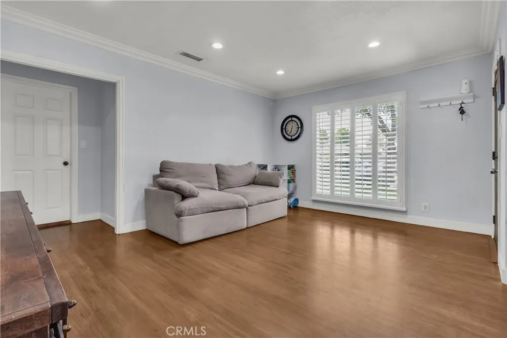 10432 Memphis Avenue Whittier, CA 90604