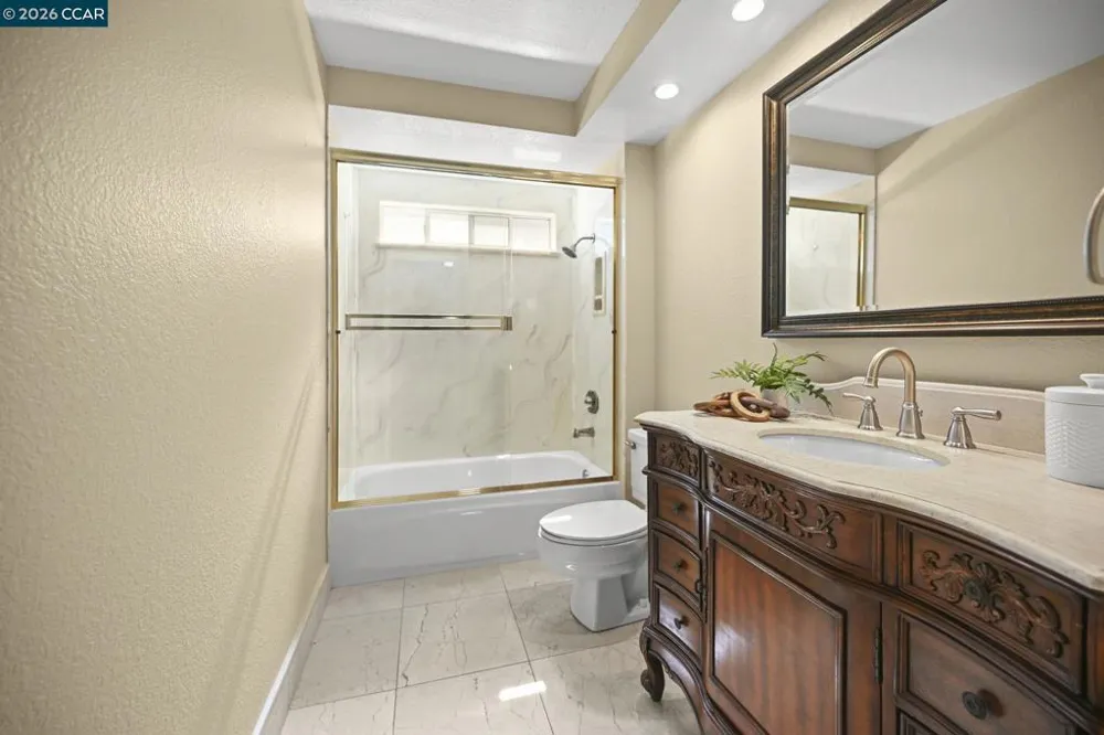 4200 Canyon Crest Rd. W. San Ramon, CA 94582