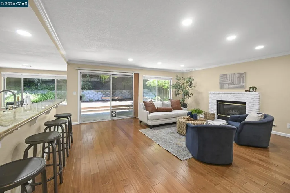 4200 Canyon Crest Rd. W. San Ramon, CA 94582