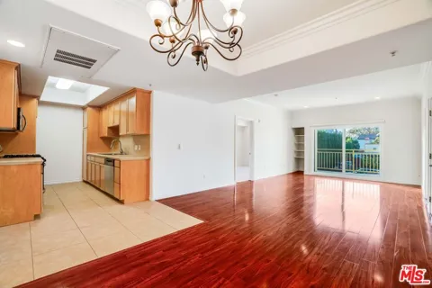 3328 Oakhurst Avenue #110
