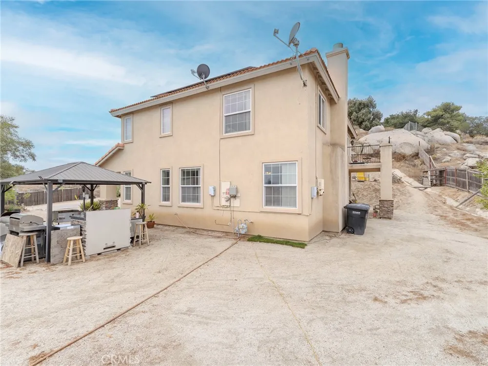 1344 Little Rock Lane Perris, CA 92570