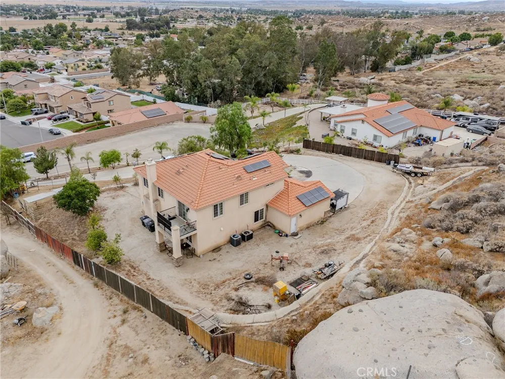1344 Little Rock Lane Perris, CA 92570