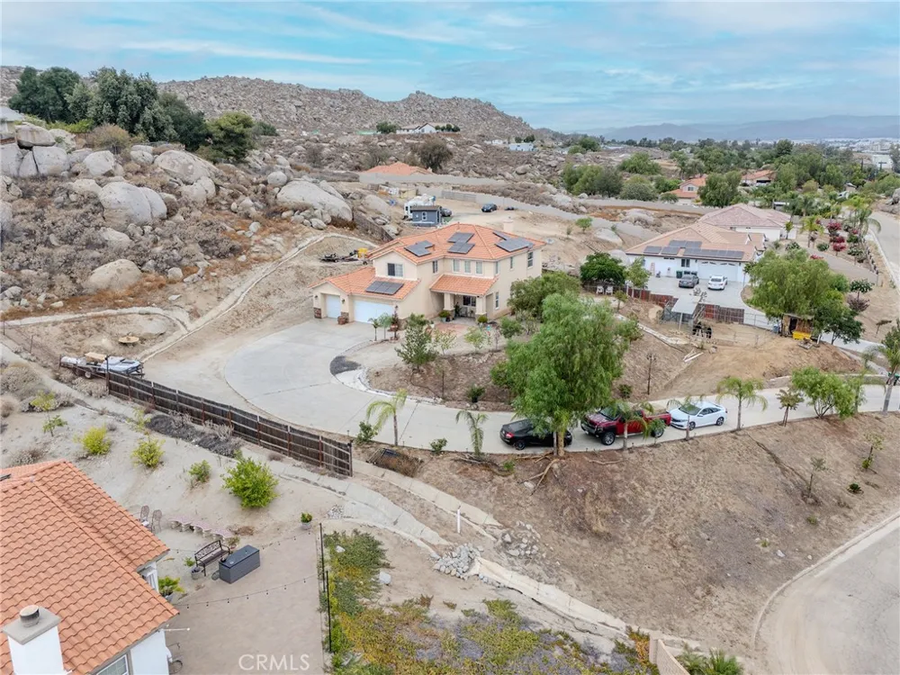 1344 Little Rock Lane Perris, CA 92570
