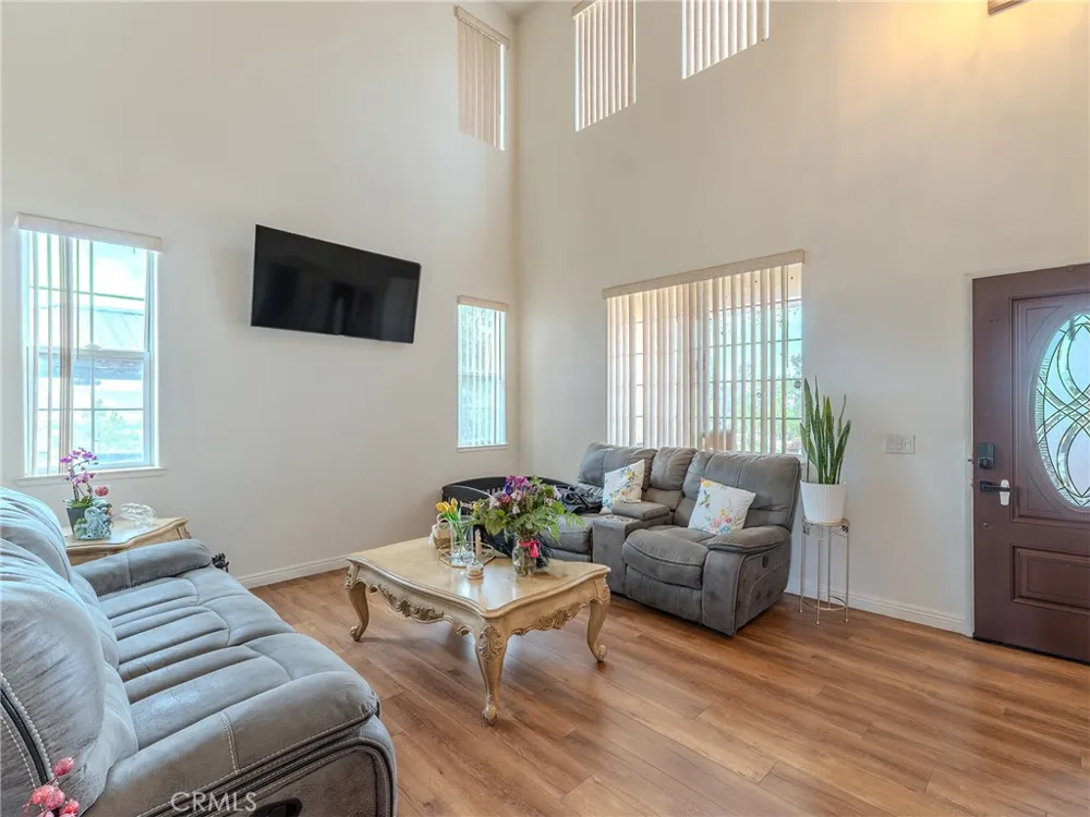 1344 Little Rock Lane Perris, CA 92570