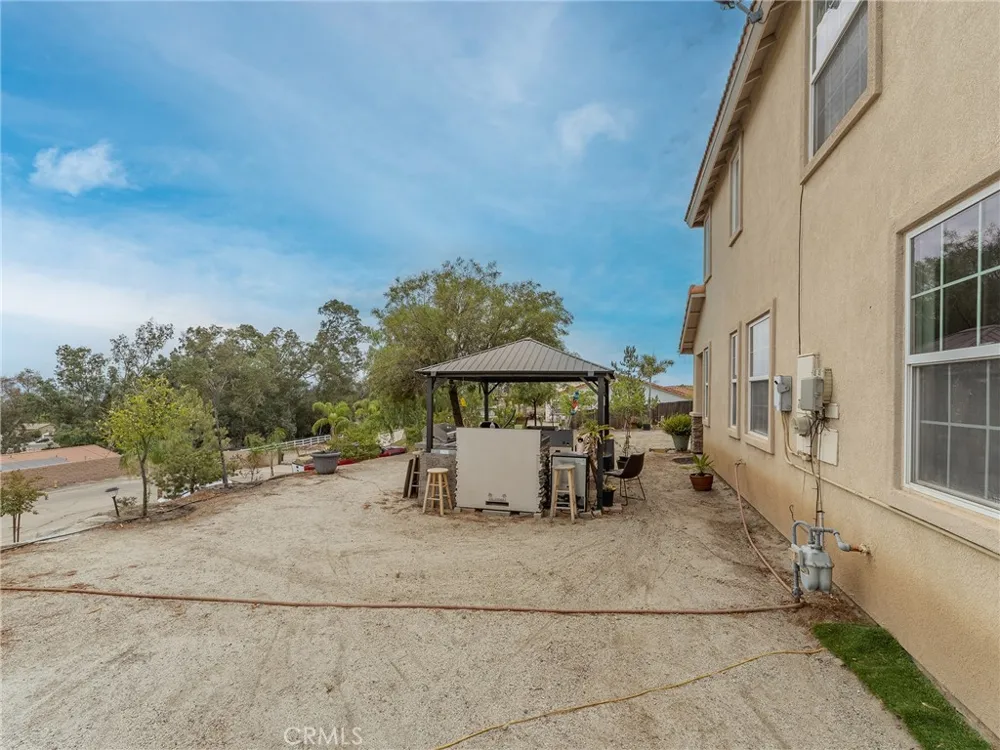 1344 Little Rock Lane Perris, CA 92570