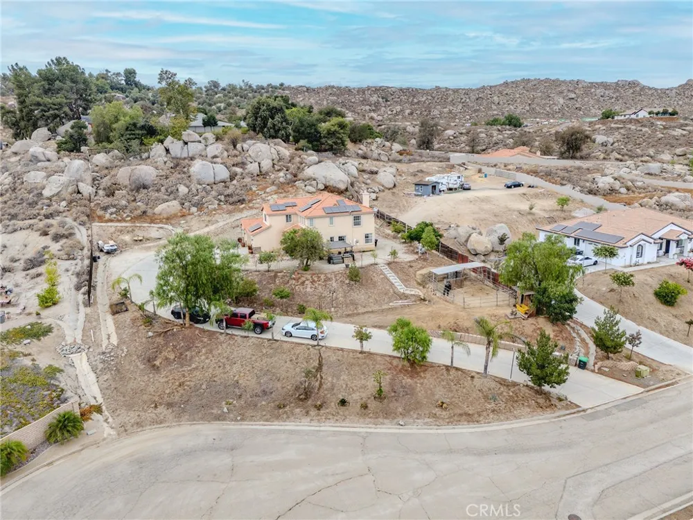 1344 Little Rock Lane Perris, CA 92570