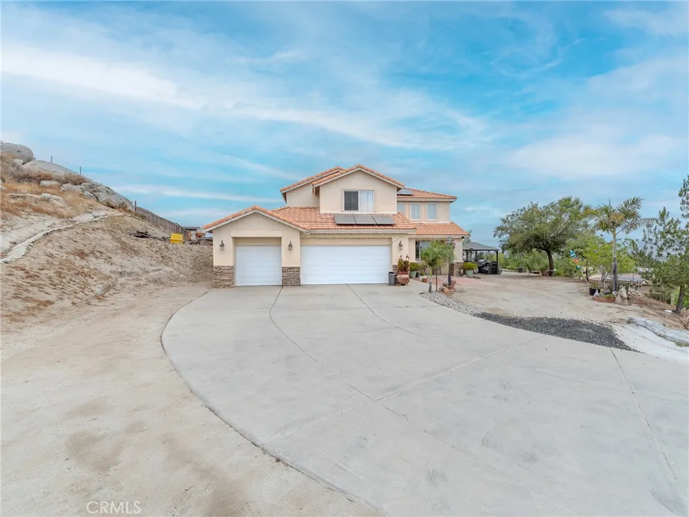 1344 Little Rock Lane Perris, CA 92570