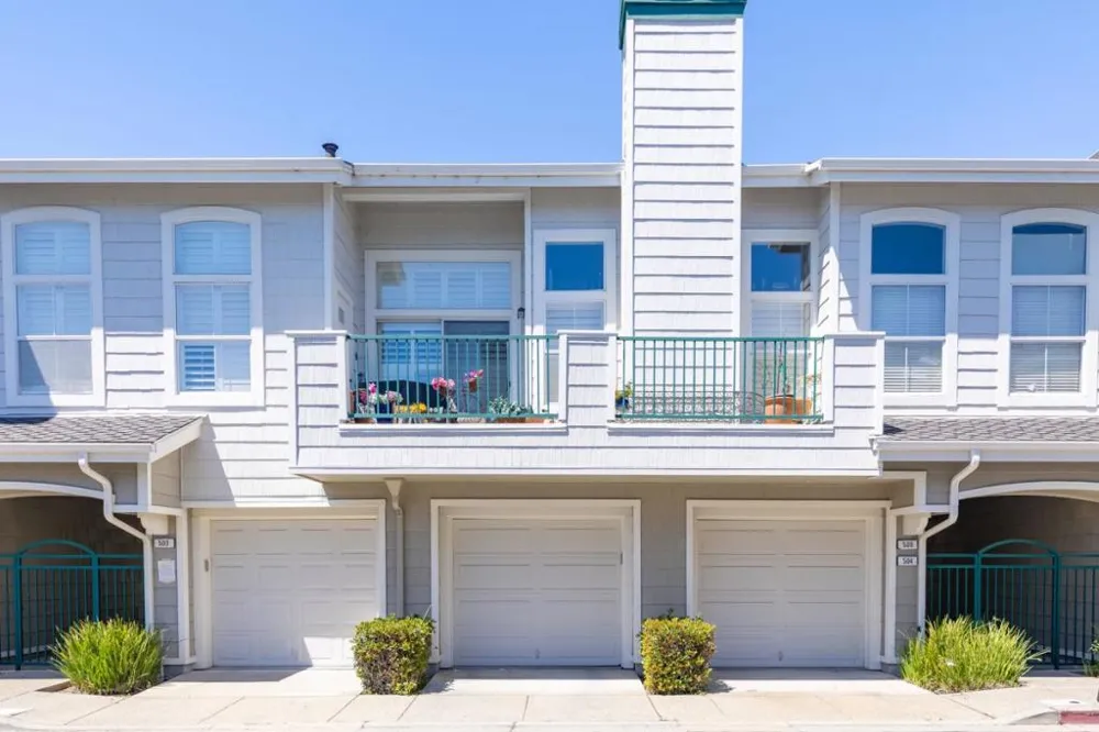 504 Shoal Circle Redwood City, CA 94065