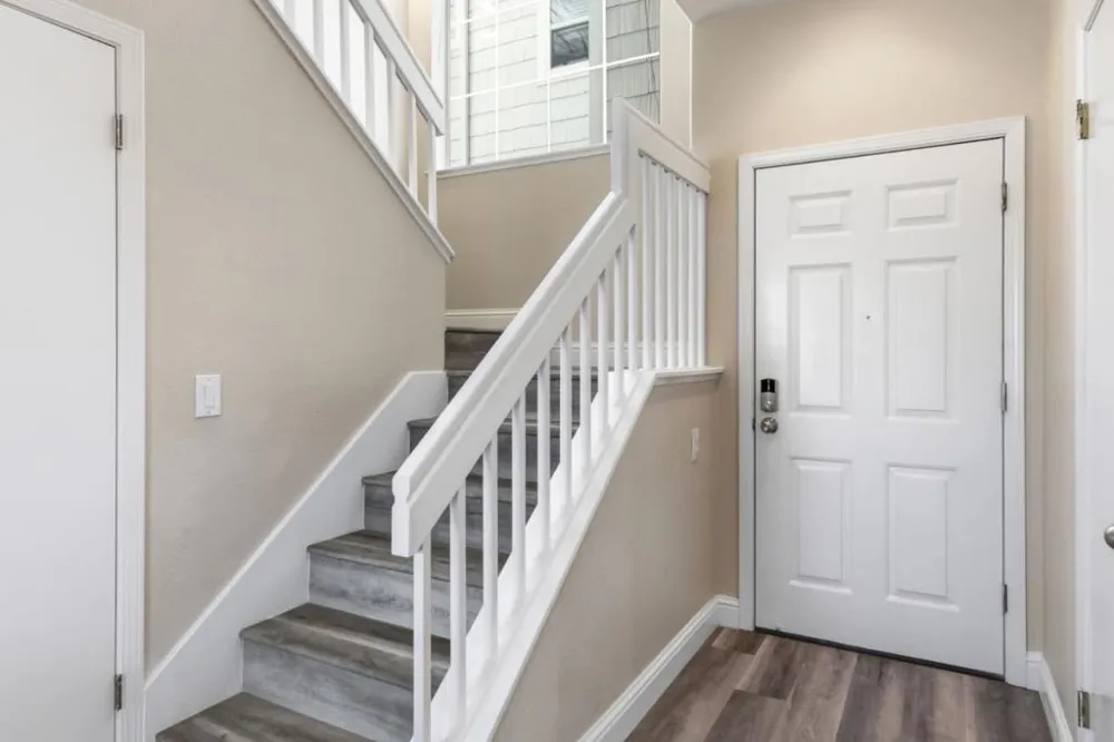 504 Shoal Circle Redwood City, CA 94065