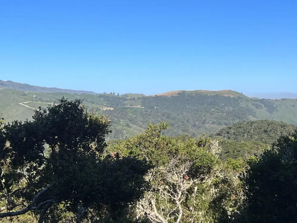 2 Corral Run Carmel, CA 93923