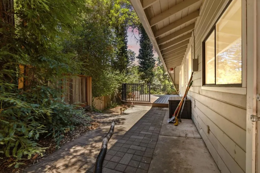 12489 Coleman Avenue Felton, CA 95018