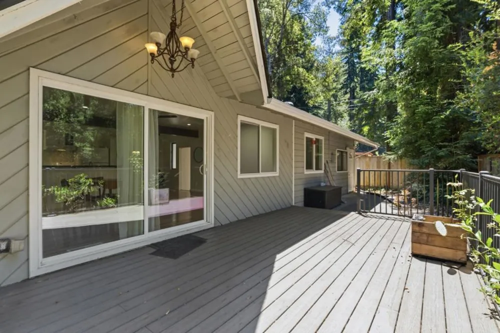 12489 Coleman Avenue Felton, CA 95018