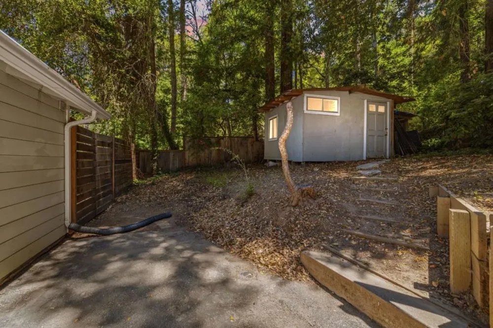 12489 Coleman Avenue Felton, CA 95018