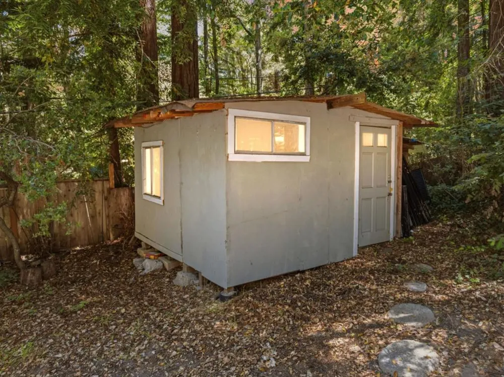 12489 Coleman Avenue Felton, CA 95018