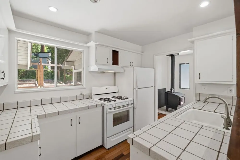 12489 Coleman Avenue Felton, CA 95018
