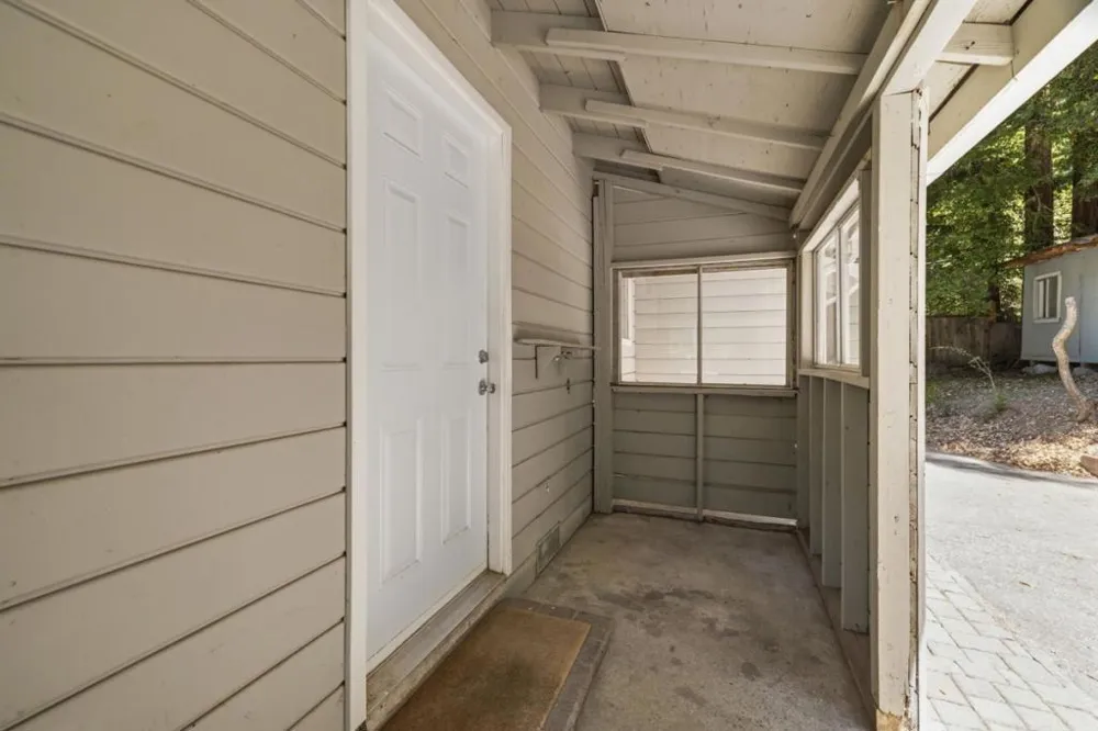 12489 Coleman Avenue Felton, CA 95018