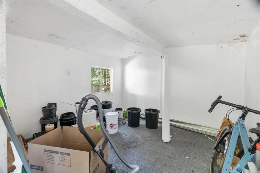 12489 Coleman Avenue Felton, CA 95018