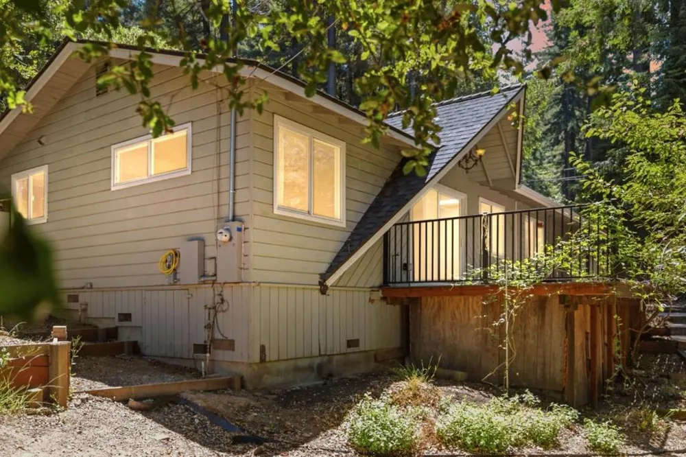 12489 Coleman Avenue Felton, CA 95018